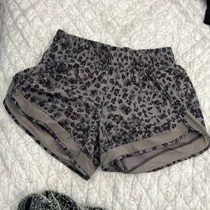 Athleta gray and black cheetah print size women’s XXS